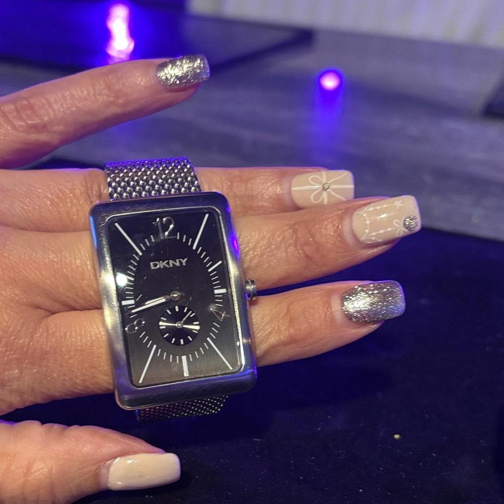 Dkny Silver Rectangular Watch With Mesh Strap - image 2